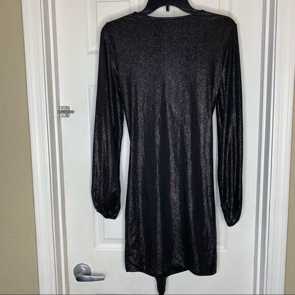 YOINS Black Metallic Wrap Dress Size Small - Picture 5 of 10